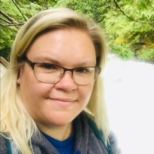 Meet your Posher, Amy